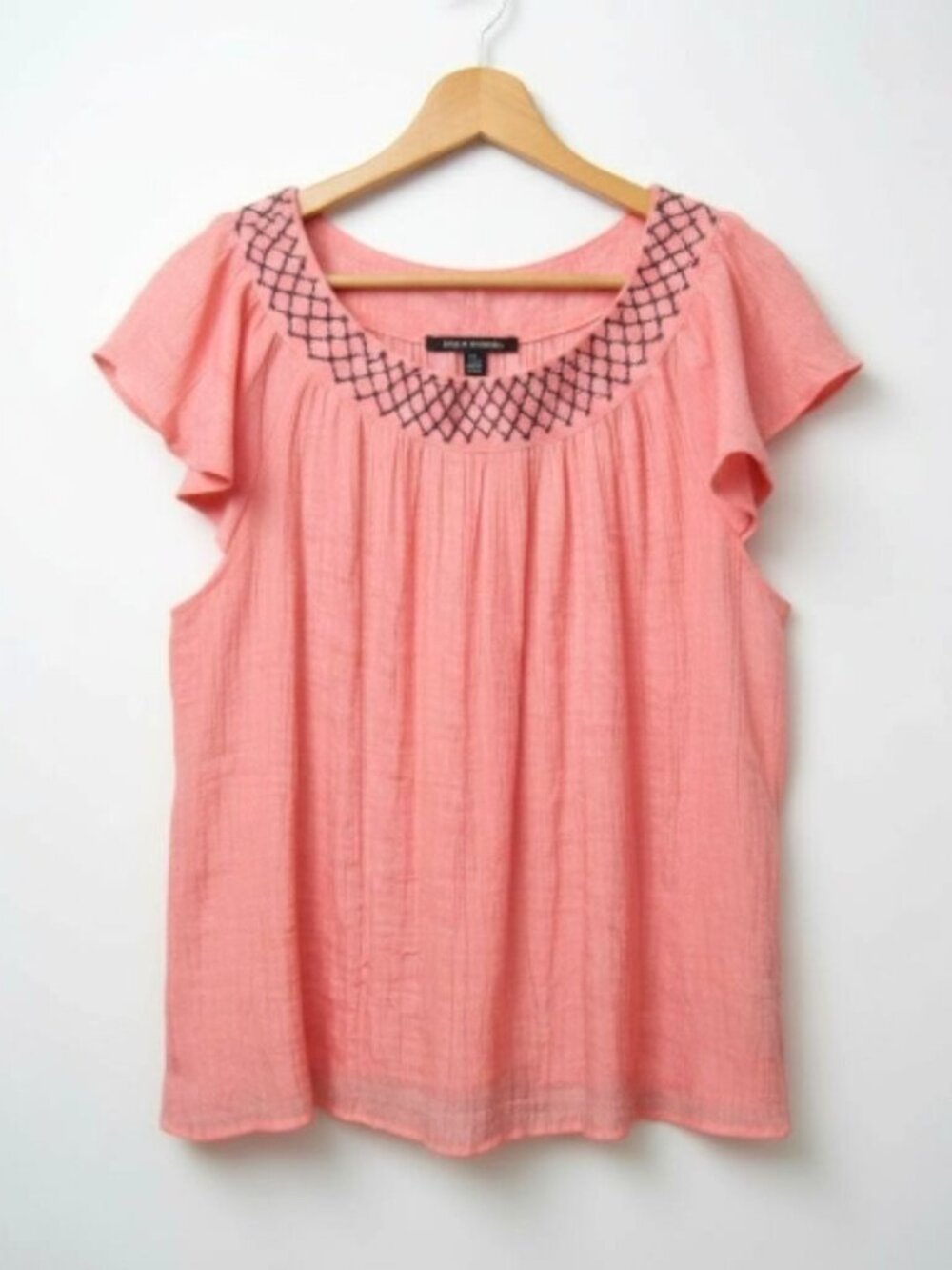 Zac & Rachel Peach Blue Embroidered Neck Gauze Top Womens Size XL Flutter Sleeve